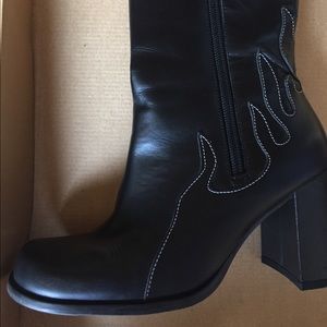 Ladies black Harley Davidson boots